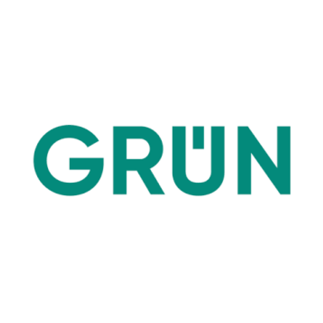 Grün Logo auf weißem Hintergrund