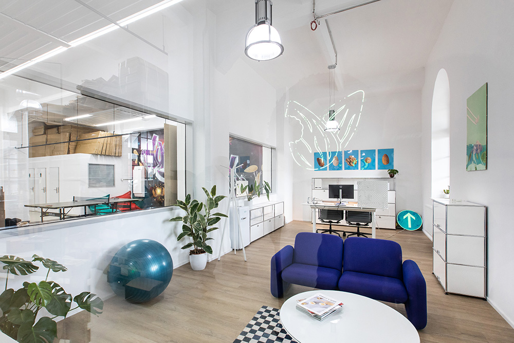 Arbeitsplatz im Nusswahn Büro im HAG Quartier