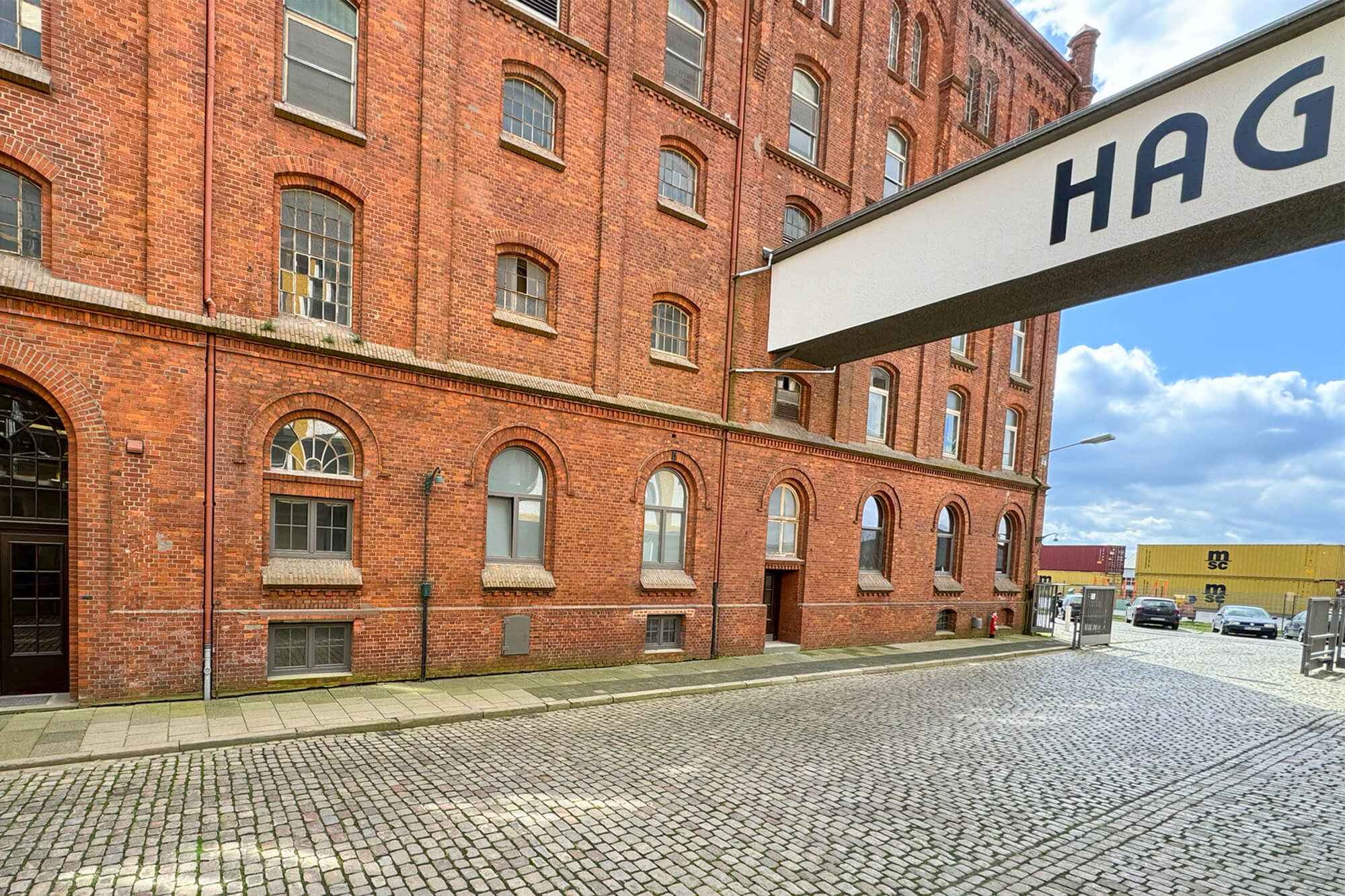 hag-slider-kaba-halle-2024-02